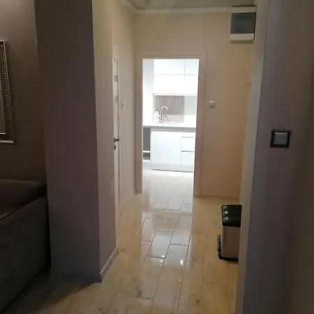 Laboratorium Piekna Apartment *